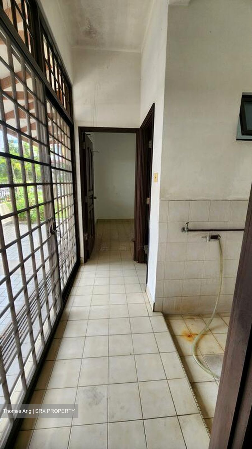 Florence Road (D19), Terrace #578328661